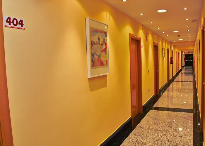 Residencia Universitaria Cum Laude *